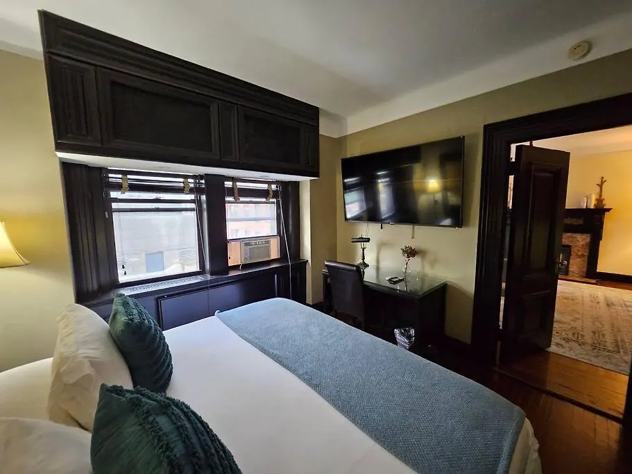 Full 2-Bedroom The Mansfield Midtown New York Appartement
